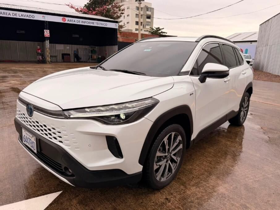 TOYOTA COROLLA 2025 8.756 Kms.