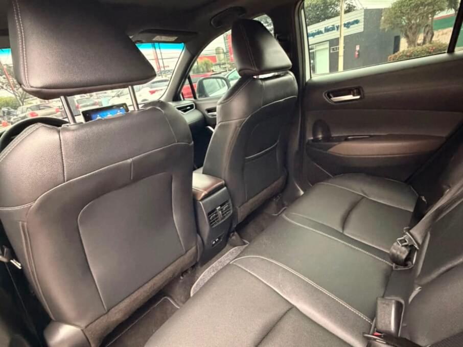 TOYOTA COROLLA 2025 8.756 Kms.