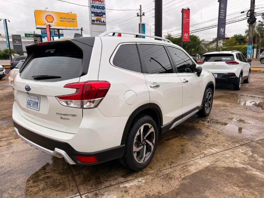 SUBARU FORESTER 2024 9.425 Kms.