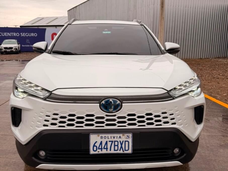 TOYOTA COROLLA 2025 8.756 Kms.