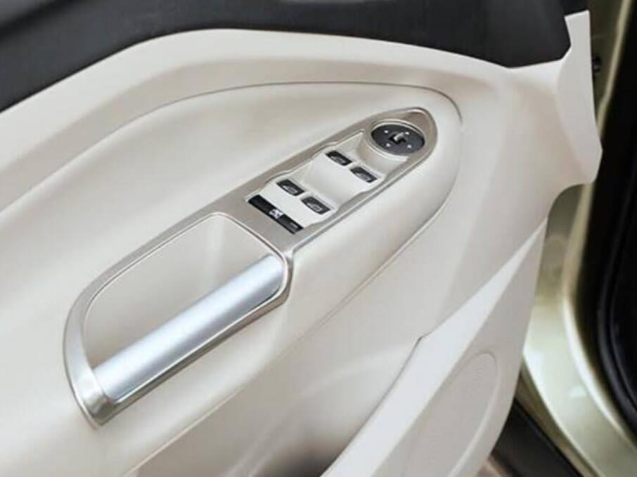 FORD ESCAPE 2016 82.000 Kms.