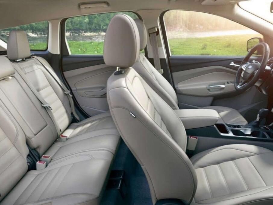 FORD ESCAPE 2016 82.000 Kms.