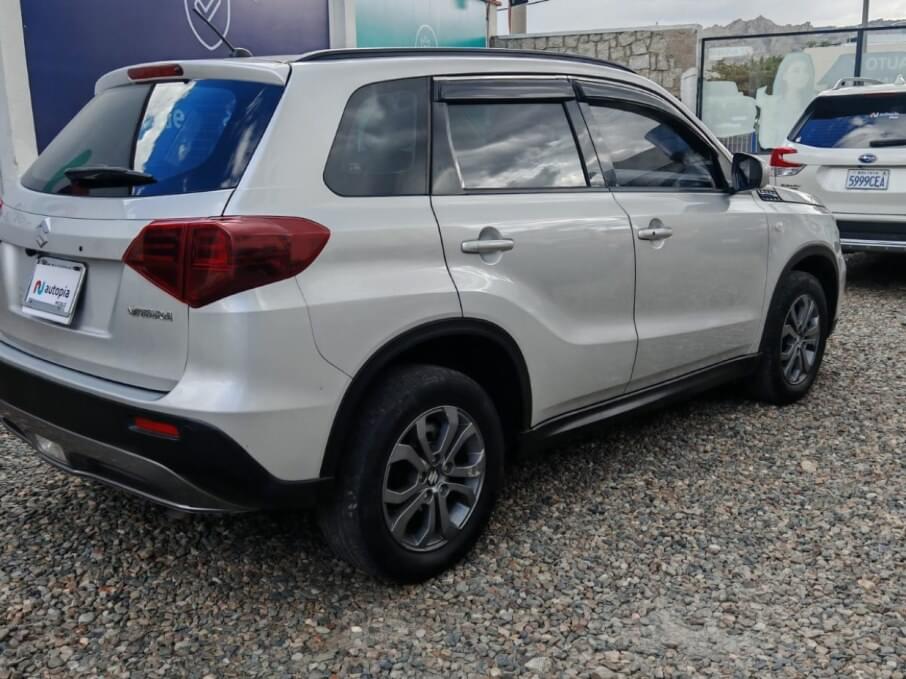 SUZUKI VITARA 2023 37.500 Kms.