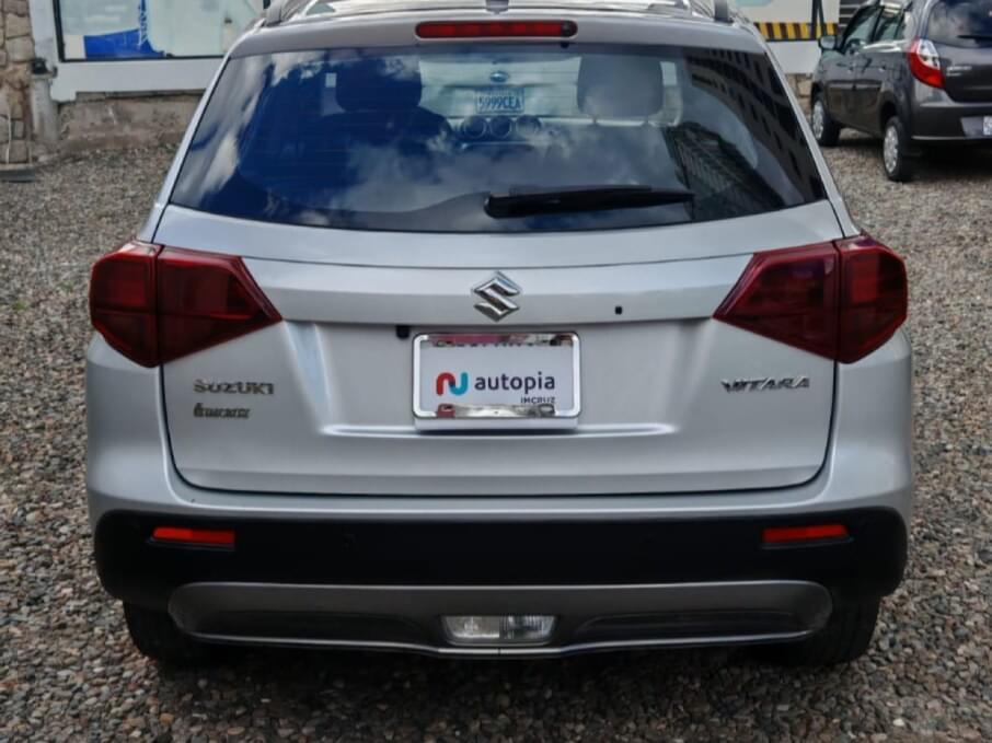 SUZUKI VITARA 2023 37.500 Kms.