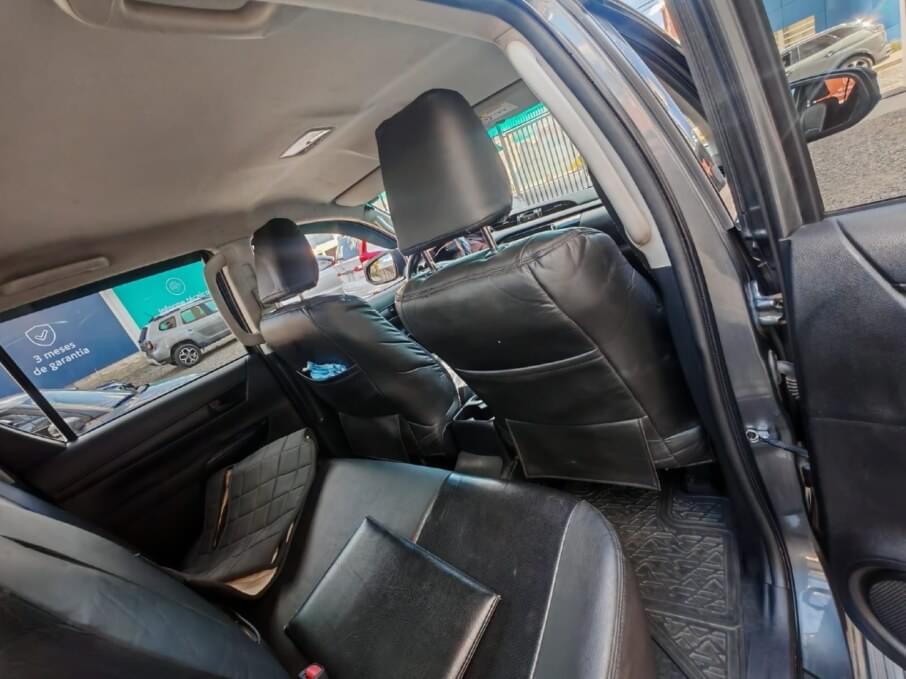 TOYOTA HILUX 2016 64.000 Kms.