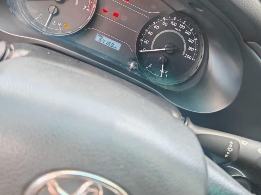 TOYOTA HILUX 2016 64.000 Kms.