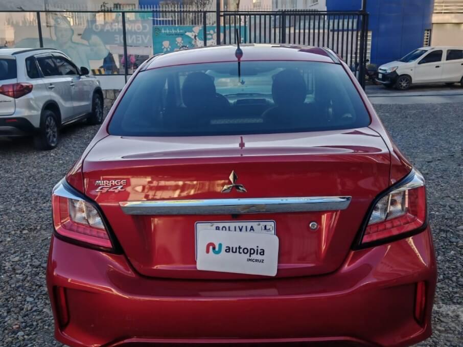 MITSUBISHI MIRAGE 2025 12.000 Kms.