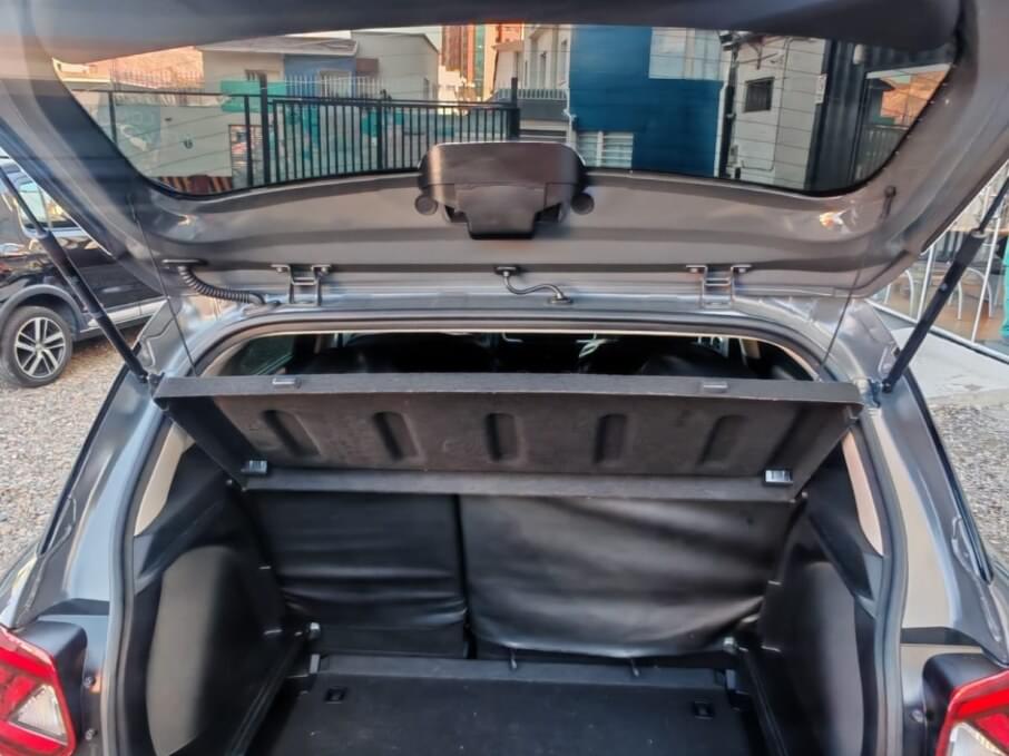 HYUNDAI VENUE 2026 9.900 Kms.