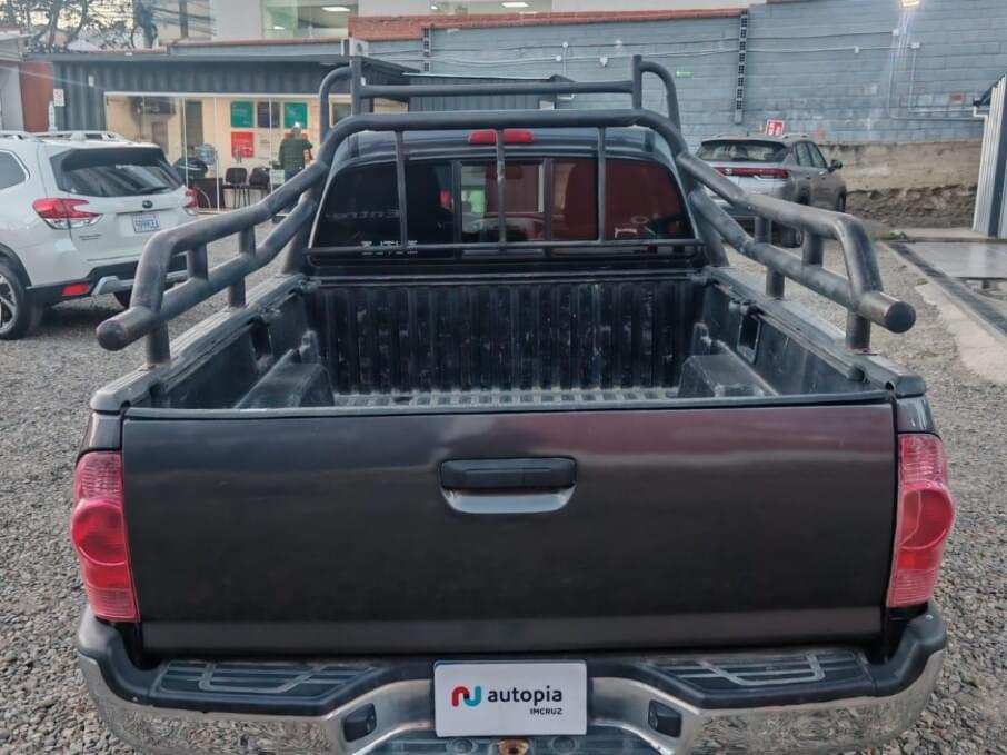TOYOTA TACOMA 2009 162.000 Kms.