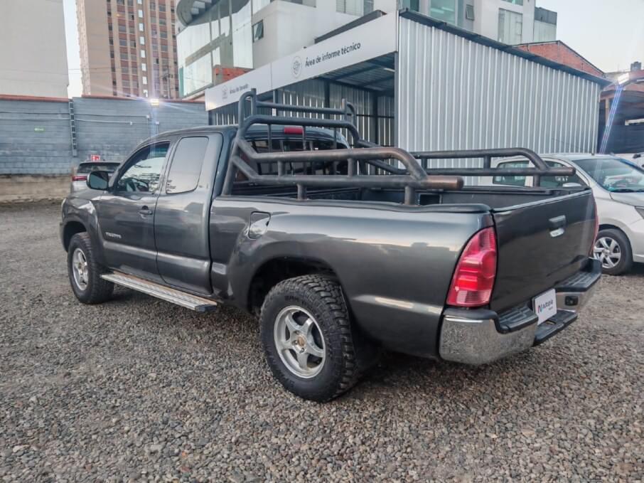 TOYOTA TACOMA 2009 162.000 Kms.