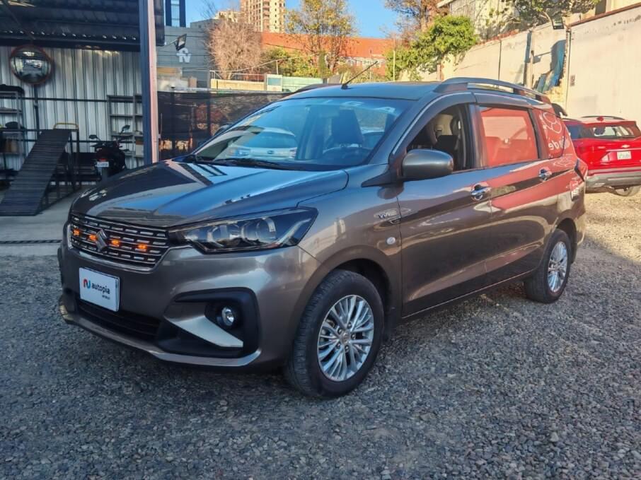 SUZUKI ERTIGA 2022 35.000 Kms.