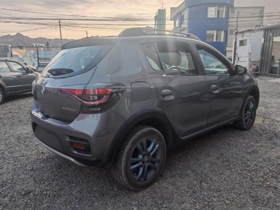 RENAULT STEPWAY 2024 35.500 Kms.