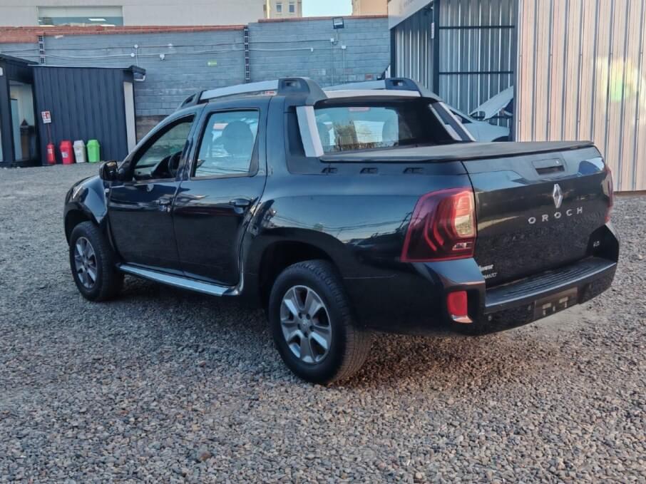 RENAULT OROCH 2017 45.000 Kms.