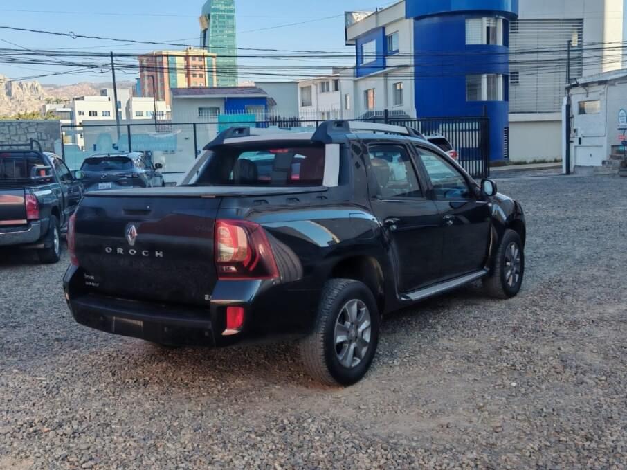 RENAULT OROCH 2017 45.000 Kms.