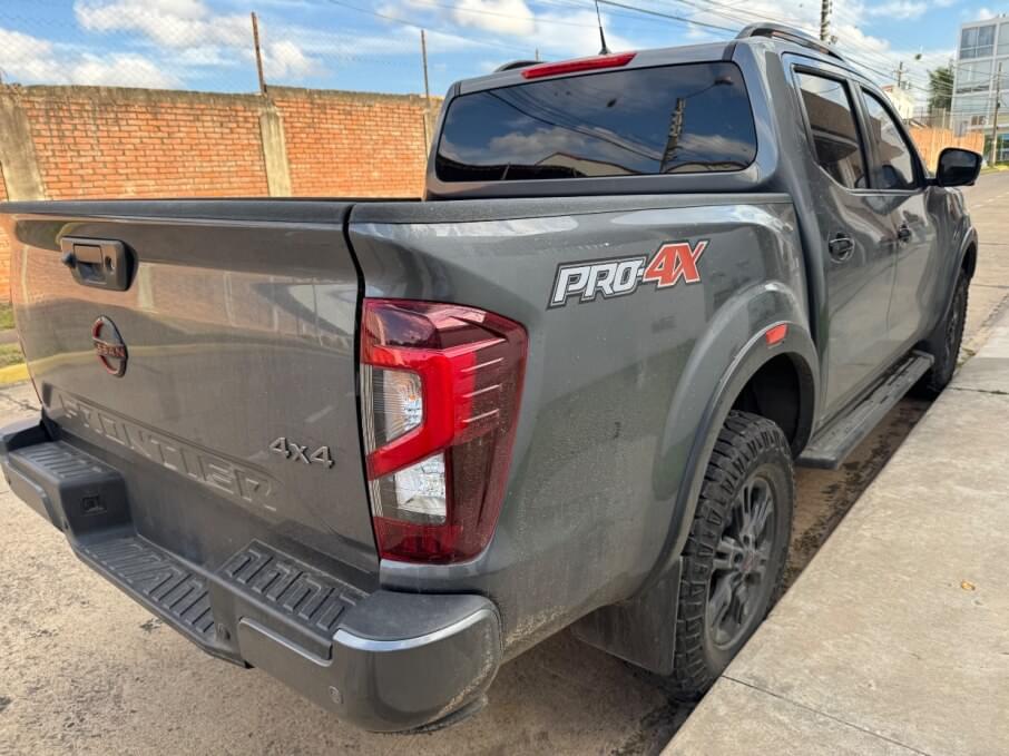 NISSAN FRONTIER 2024 21.000 Kms.
