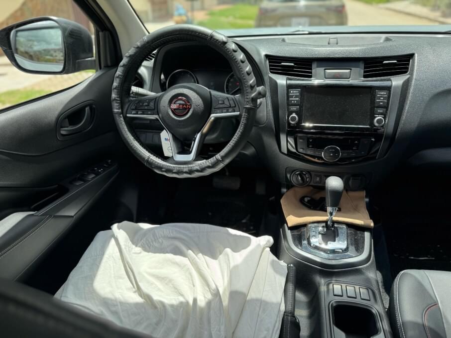 NISSAN FRONTIER 2024 7.000 Kms.