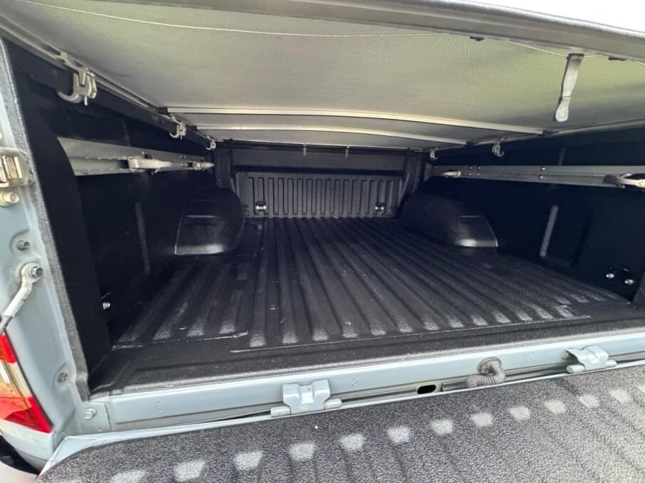 NISSAN FRONTIER 2023 38.000 Kms.