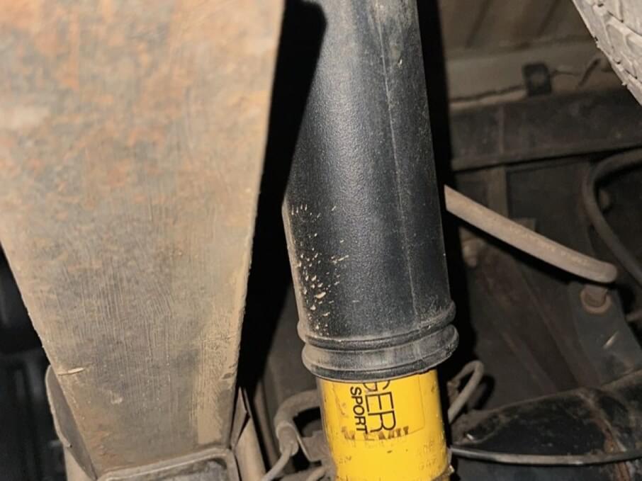 MITSUBISHI TRITON 2015 105.000 Kms.