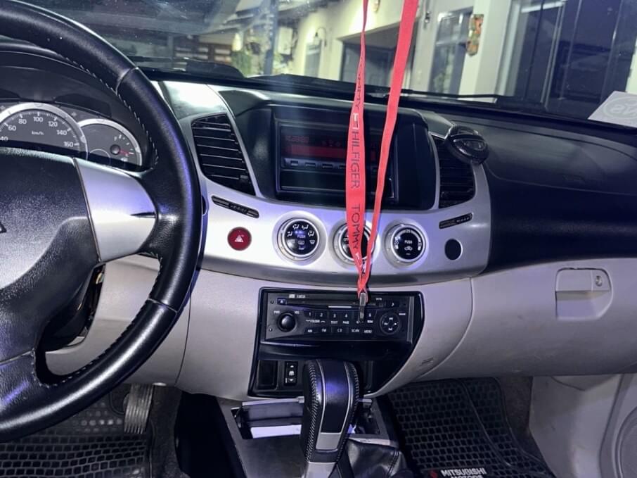 MITSUBISHI TRITON 2015 105.000 Kms.