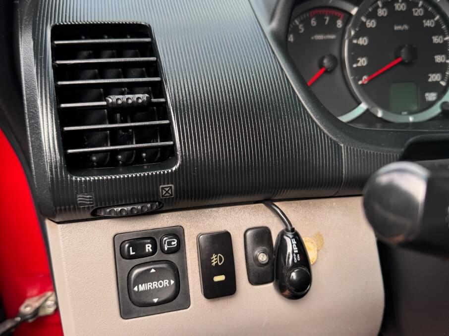 MITSUBISHI TRITON 2015 105.000 Kms.