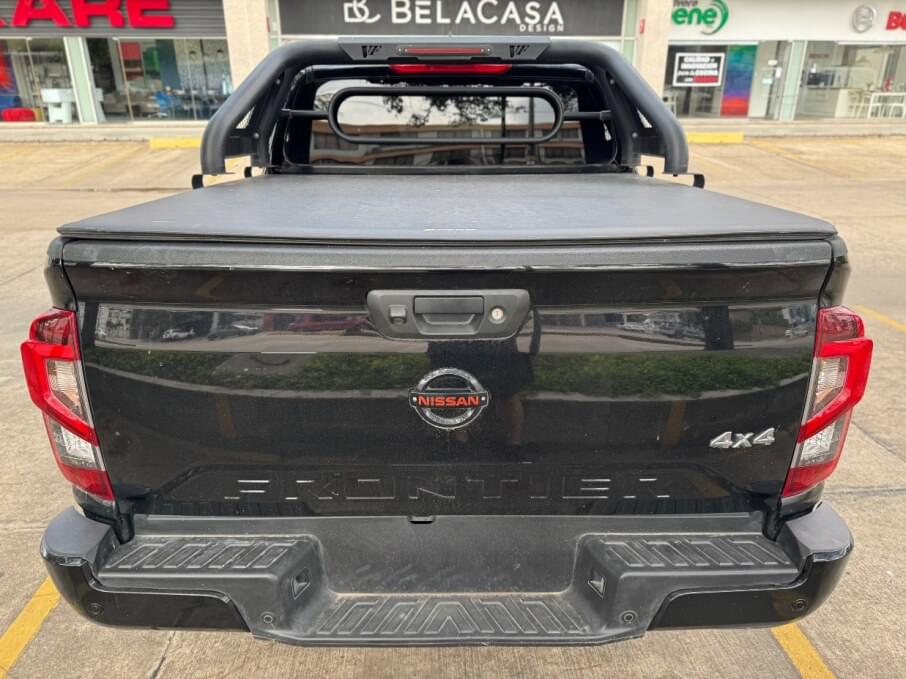 NISSAN FRONTIER 2022 44.000 Kms.