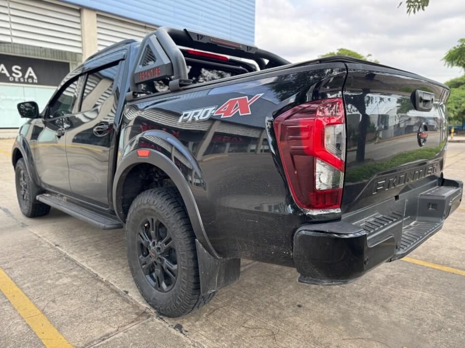 NISSAN FRONTIER 2022 44.000 Kms.