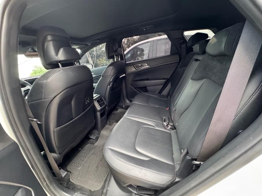 KIA SPORTAGE 2024 26.000 Kms.