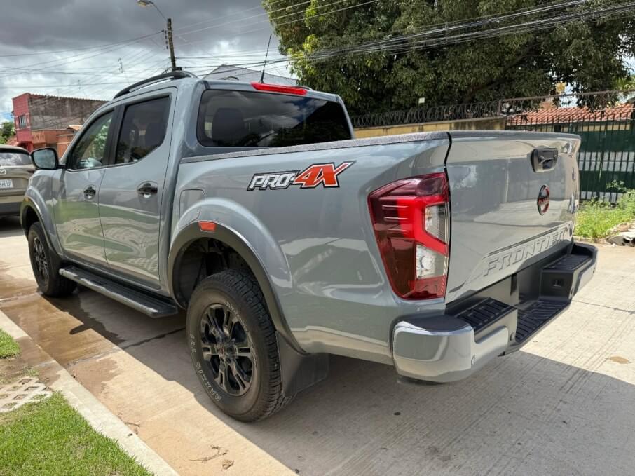 NISSAN FRONTIER 2024 7.000 Kms.