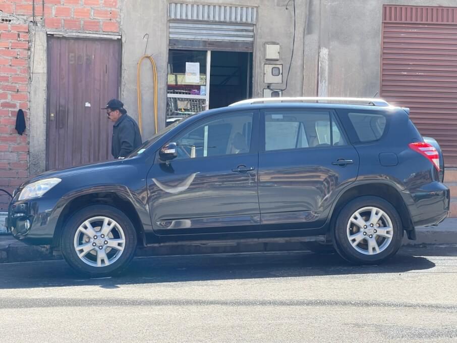 TOYOTA RAV4 2012 94.000 Kms.