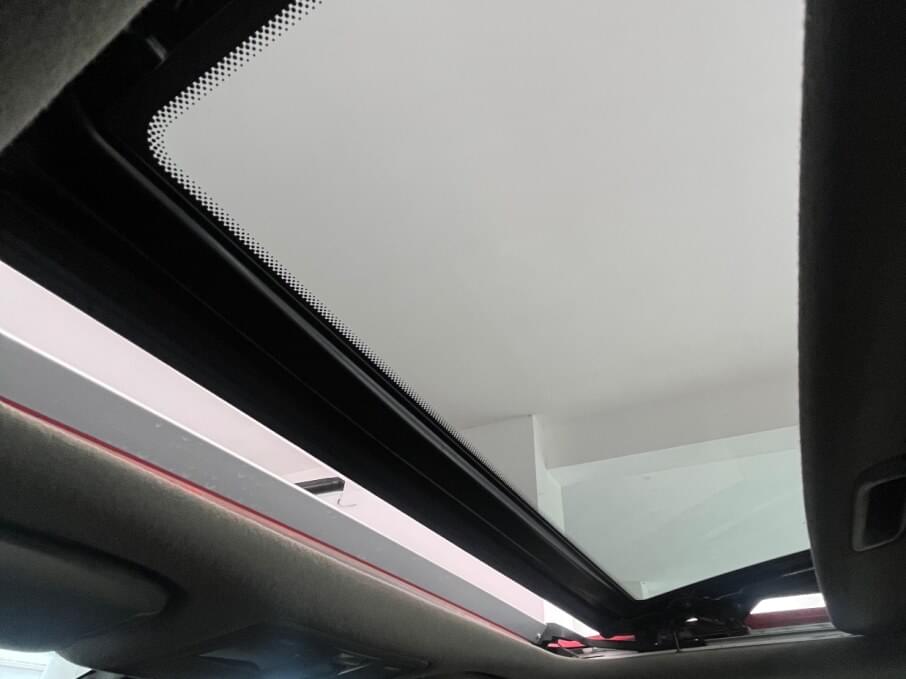 KIA CERATO 2013 101.300 Kms.