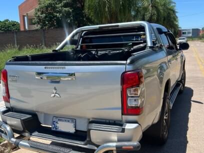 MITSUBISHI L-200 2020 85.000 Kms.