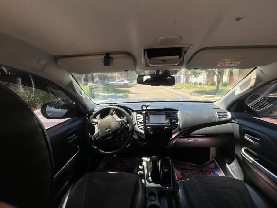 MITSUBISHI L-200 2020 85.000 Kms.