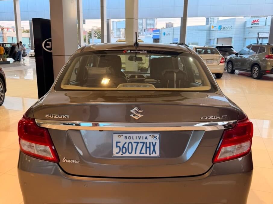 SUZUKI SWIFT DZIRE 2022 106.242 Kms.