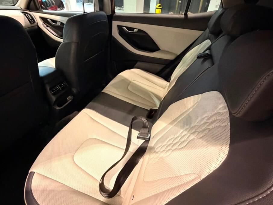 HYUNDAI CRETA 2022 28.796 Kms.