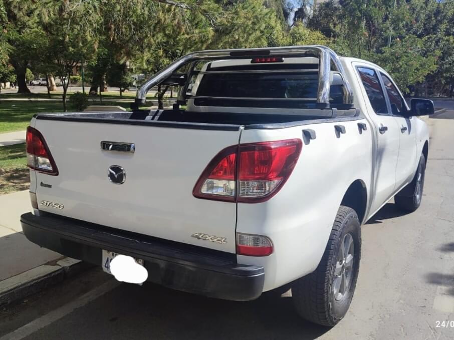 MAZDA BT-50 2019 140.000 Kms.