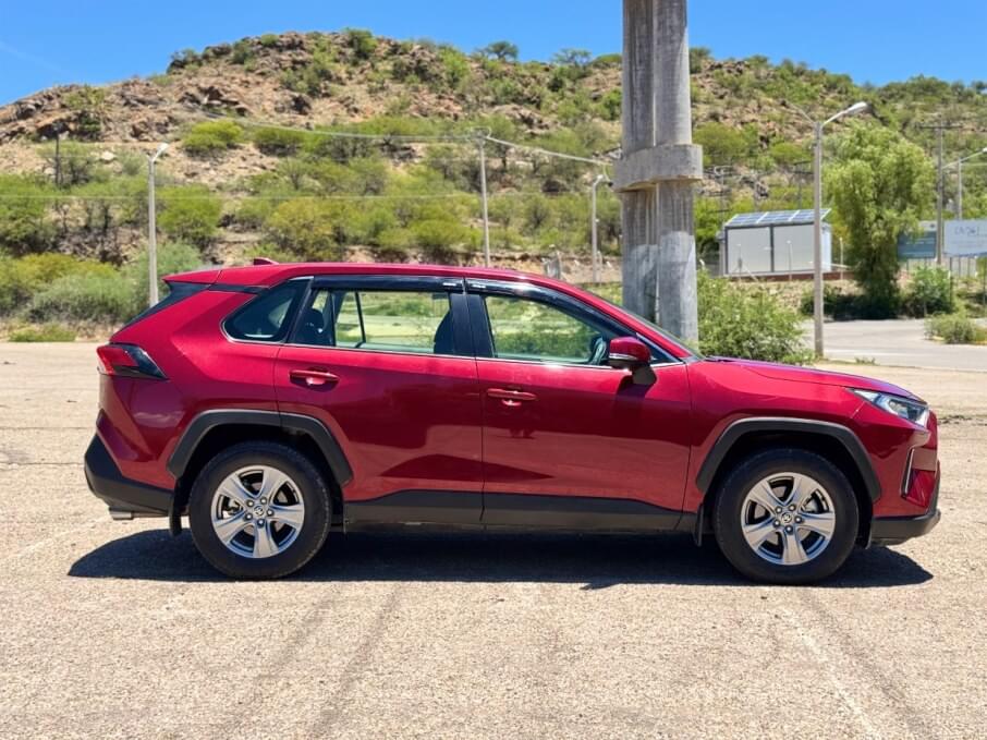 TOYOTA RAV4 2025 6.500 Kms.
