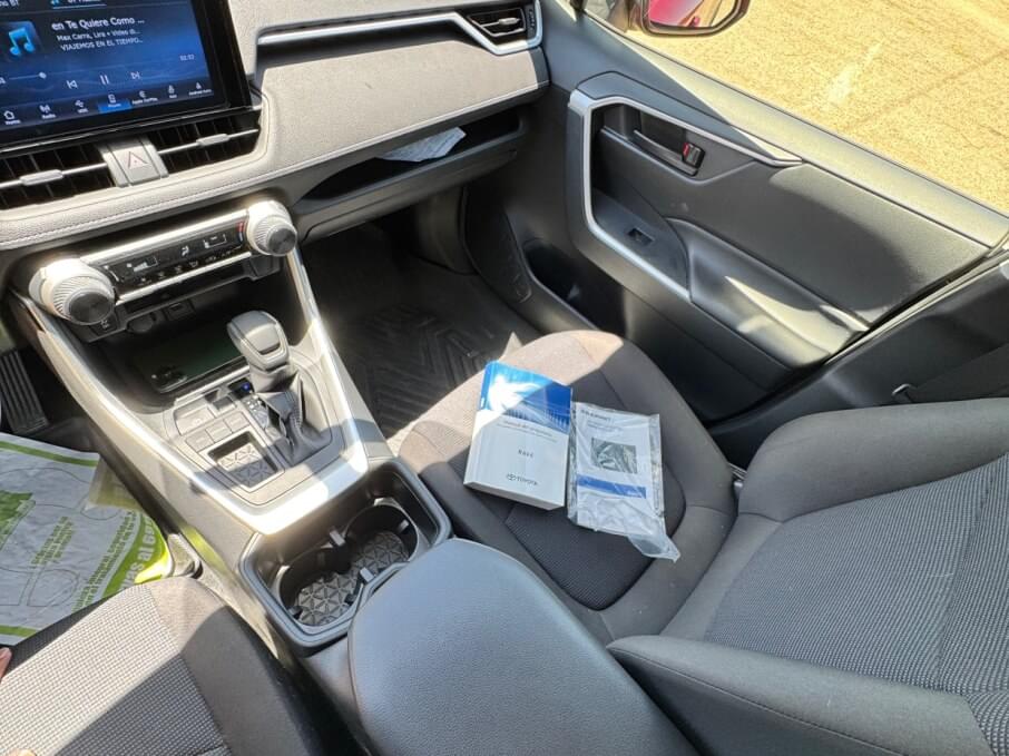 TOYOTA RAV4 2025 6.500 Kms.