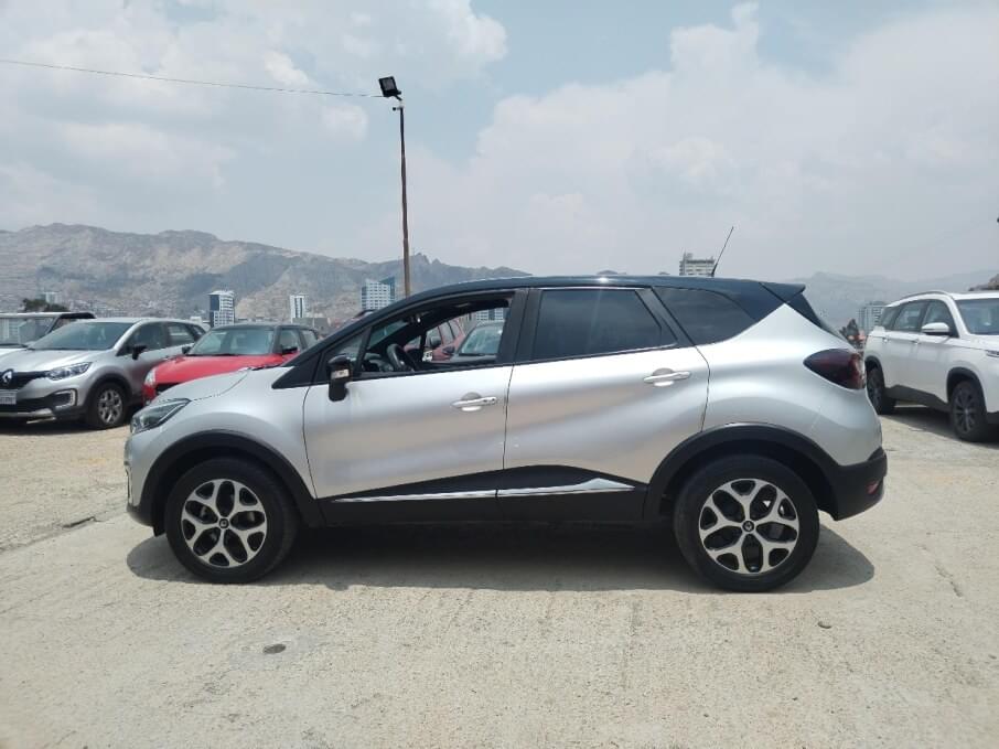 RENAULT CAPTUR 2020 31.500 Kms.