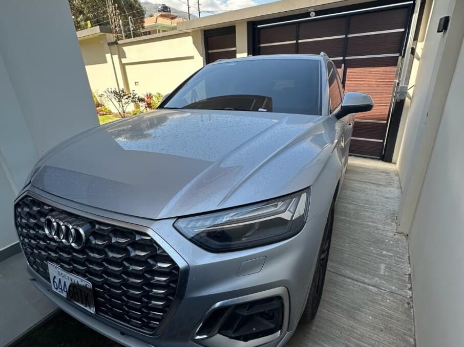 AUDI Q5 2024 4.400 Kms.