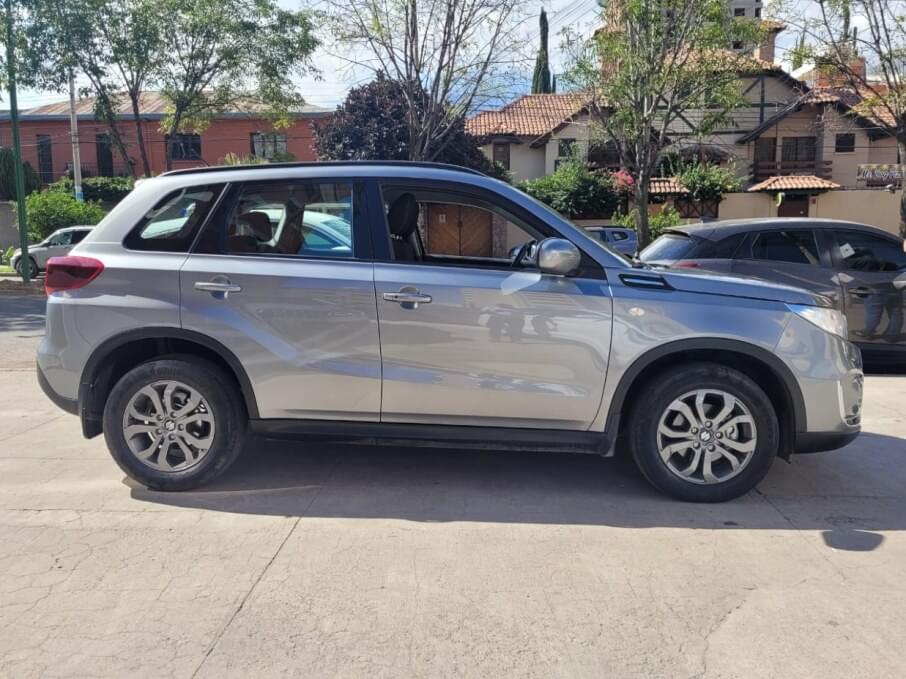 SUZUKI VITARA 2023 37.100 Kms.