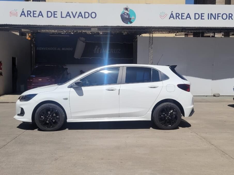 CHEVROLET ONIX 2022 14.400 Kms.