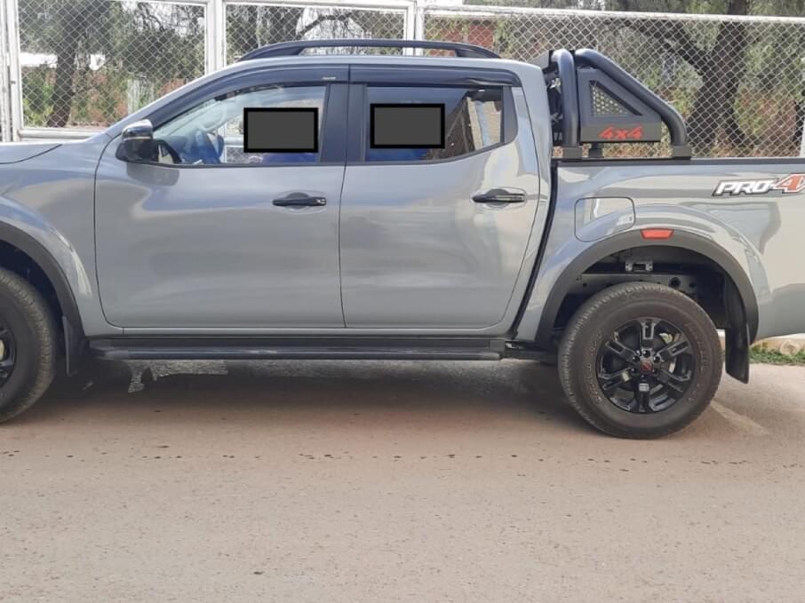 NISSAN FRONTIER 2025 5.100 Kms.