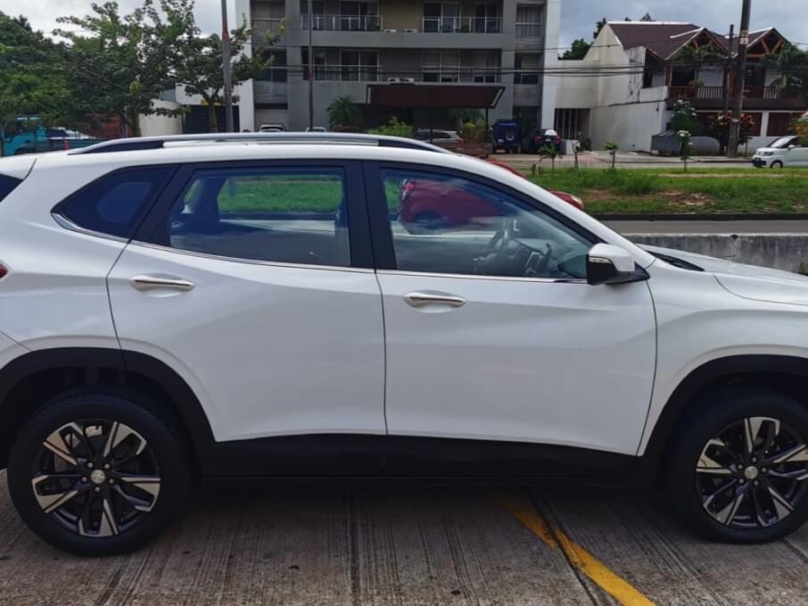 CHEVROLET TRACKER 2023 35.000 Kms.