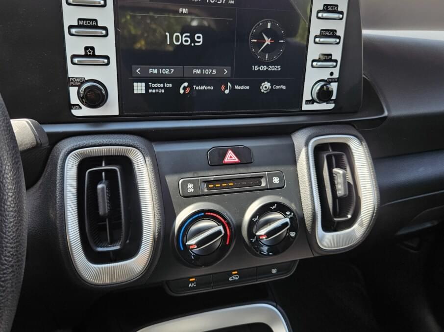 KIA SONET 2025 4.700 Kms.