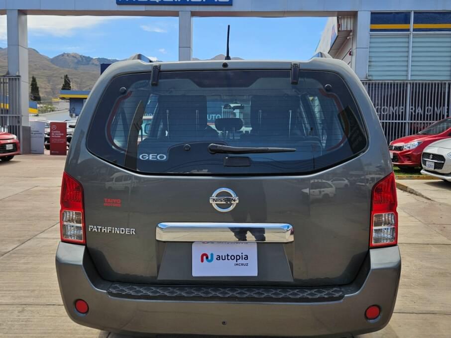 NISSAN PATHFINDER 2006 115.500 Kms.