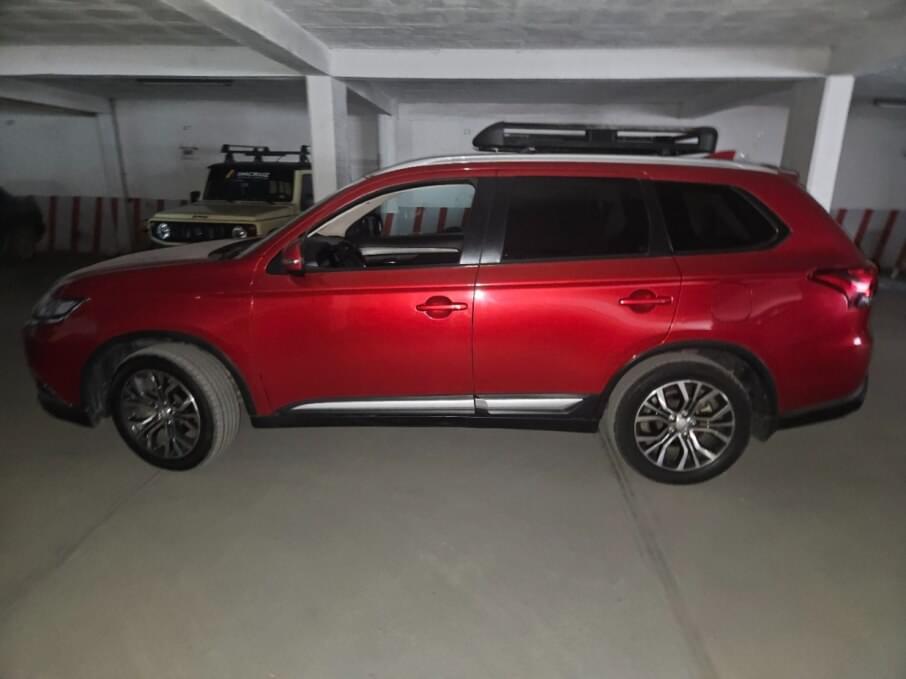 MITSUBISHI OUTLANDER 2018 47.100 Kms.