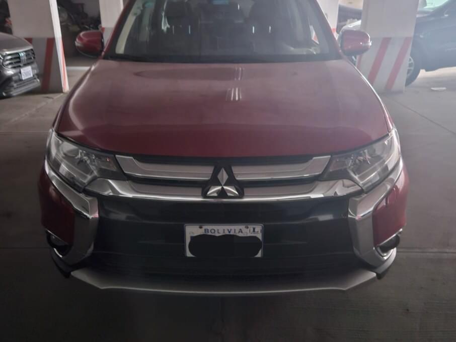 MITSUBISHI OUTLANDER 2018 47.100 Kms.