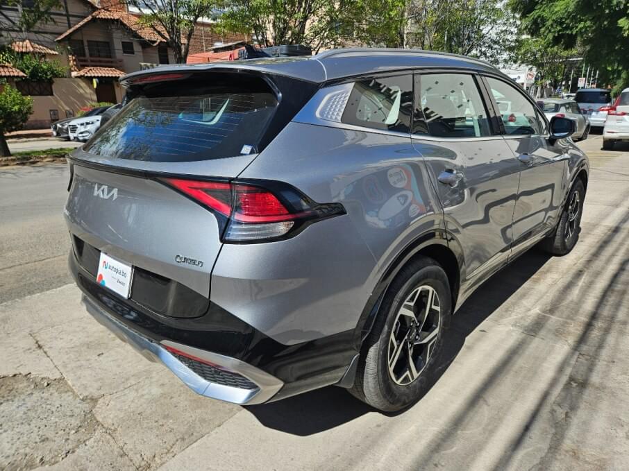 KIA SPORTAGE 2023 10.300 Kms.