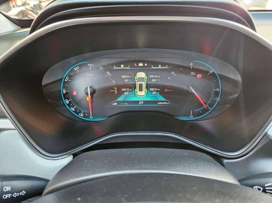 CHEVROLET CAPTIVA 2021 42.300 Kms.