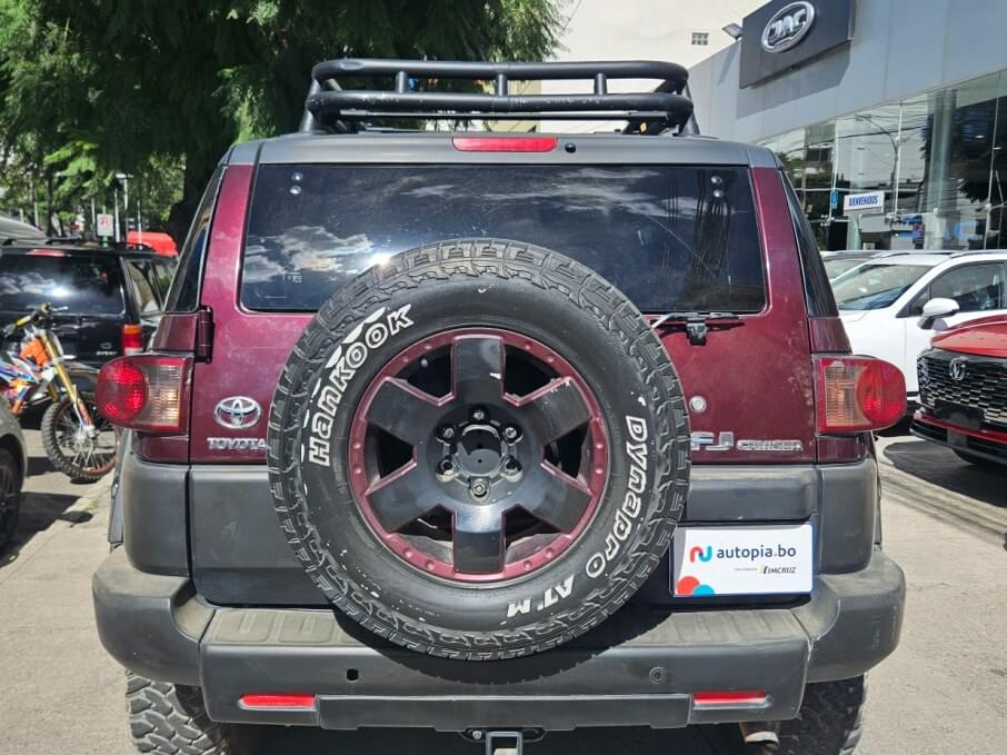 TOYOTA FJ CRUISER 2007 103.200 Kms.